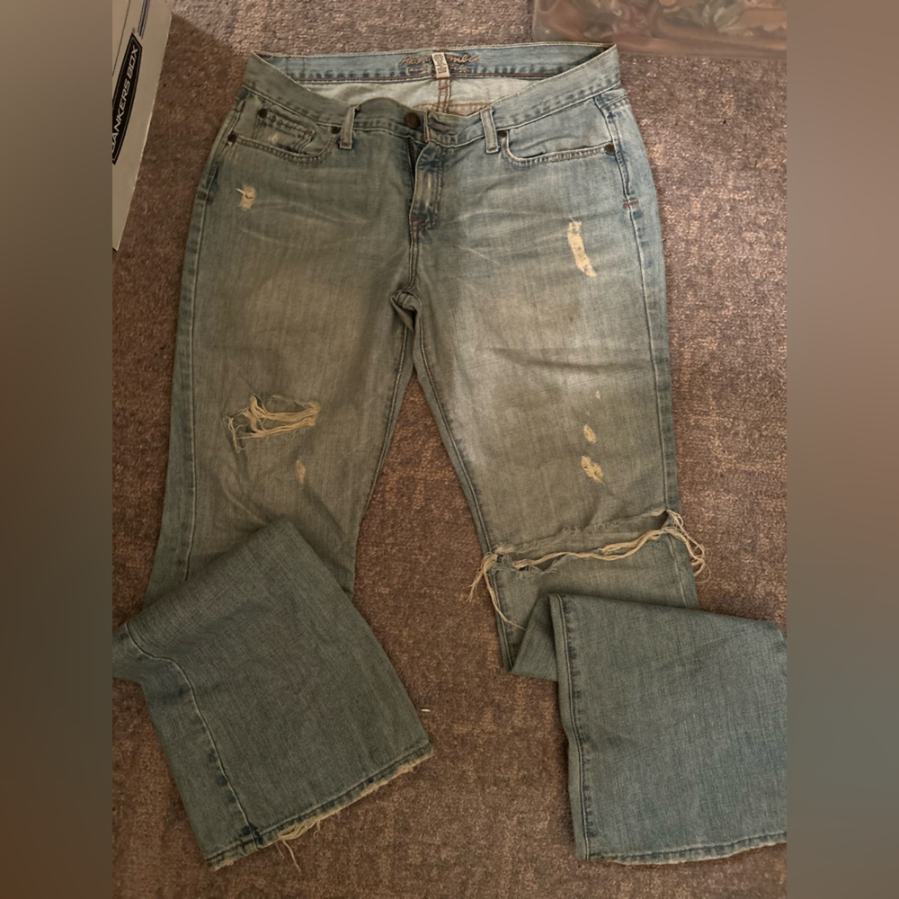 Abercrombie & Fitch Vintage Ripped Jeans